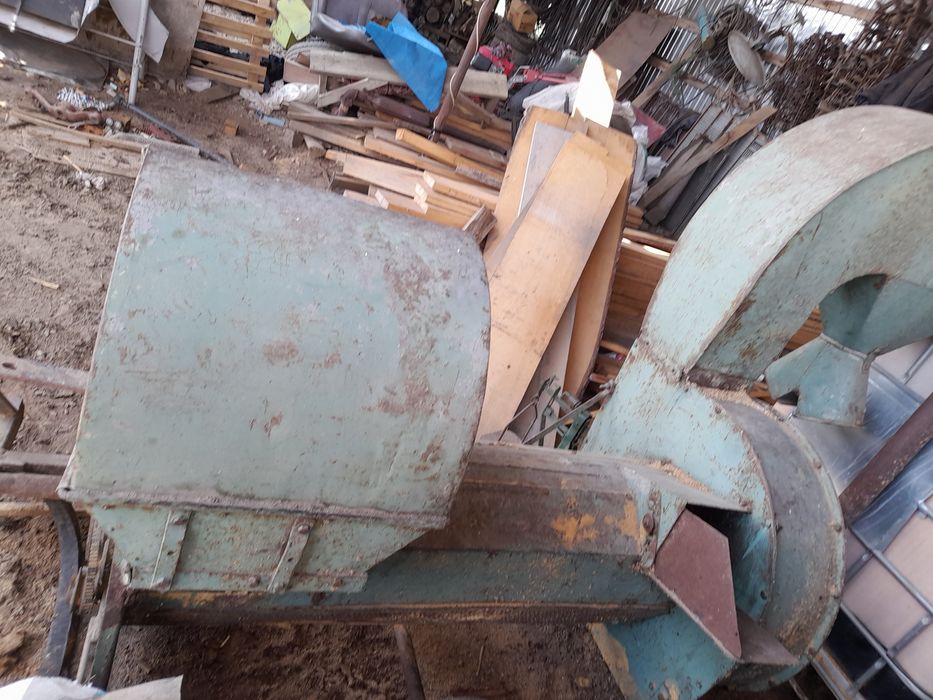 Batoza frecat porumb Romaneasca