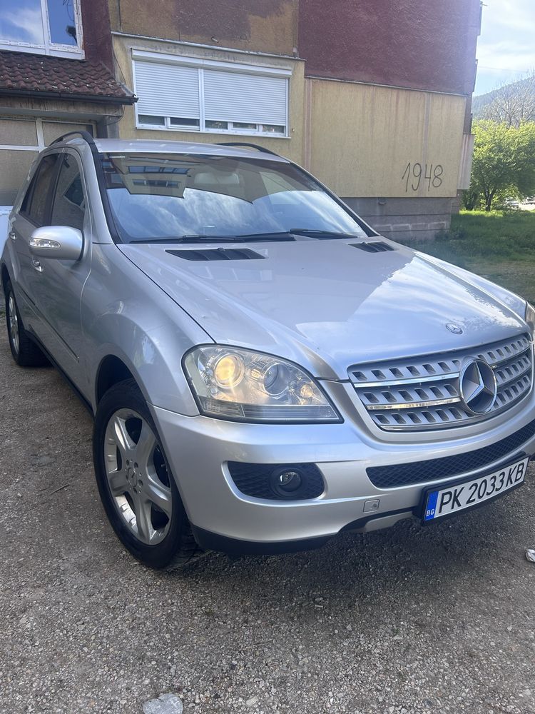 Мерцедес МЛ 320. CDI.   2007 год
