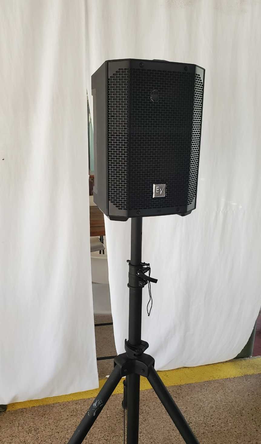 Vand ElectroVoice Everse 8