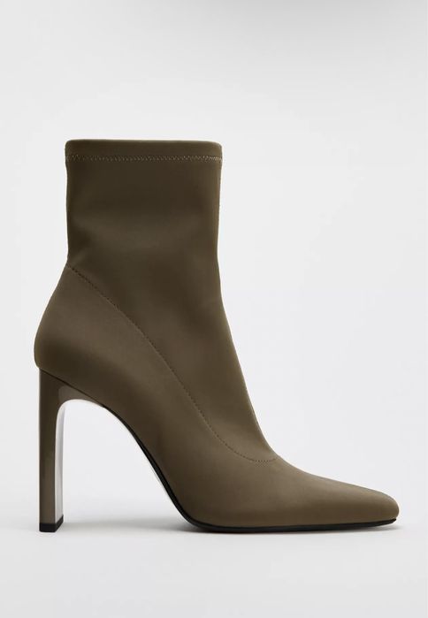 Бренд Zara, новая, размер 36