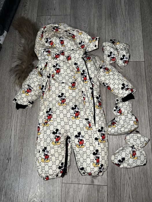 Продам конбинезон детский