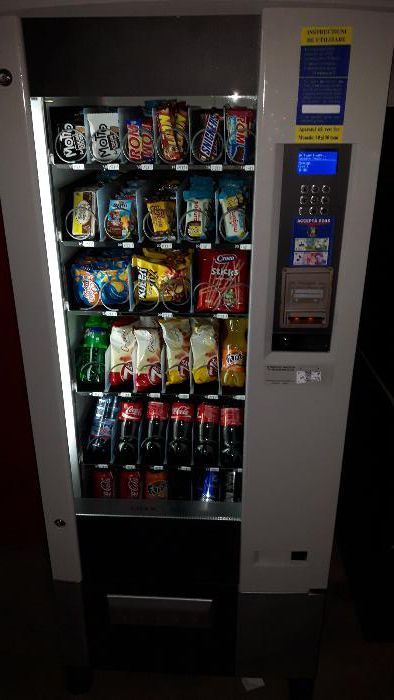 Automate de cafea,bauturi reci,snack sucuri GPE vitrine(necta,rhea)