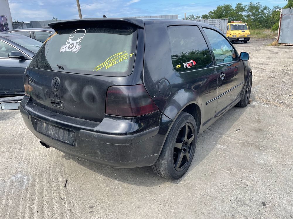 Vw Golf 4 1.9tdi 110hp 1999 На Части