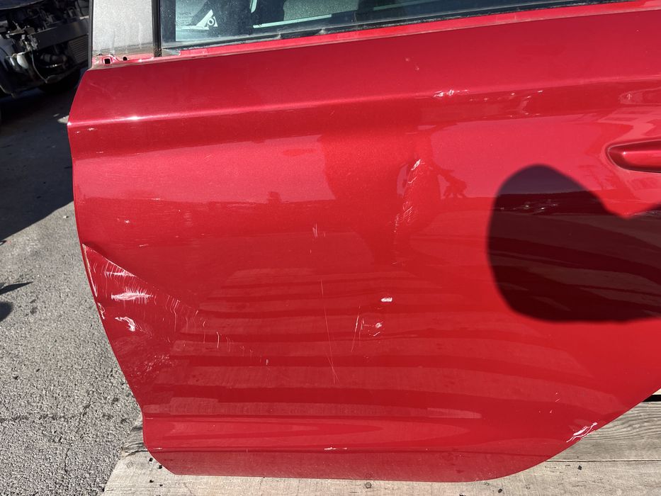 Врата Hyundai i30 хечбек 2021г