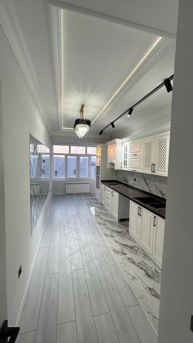 Продается 5ти ком квартира, ориентир: Госпитальный рынок, 155м²