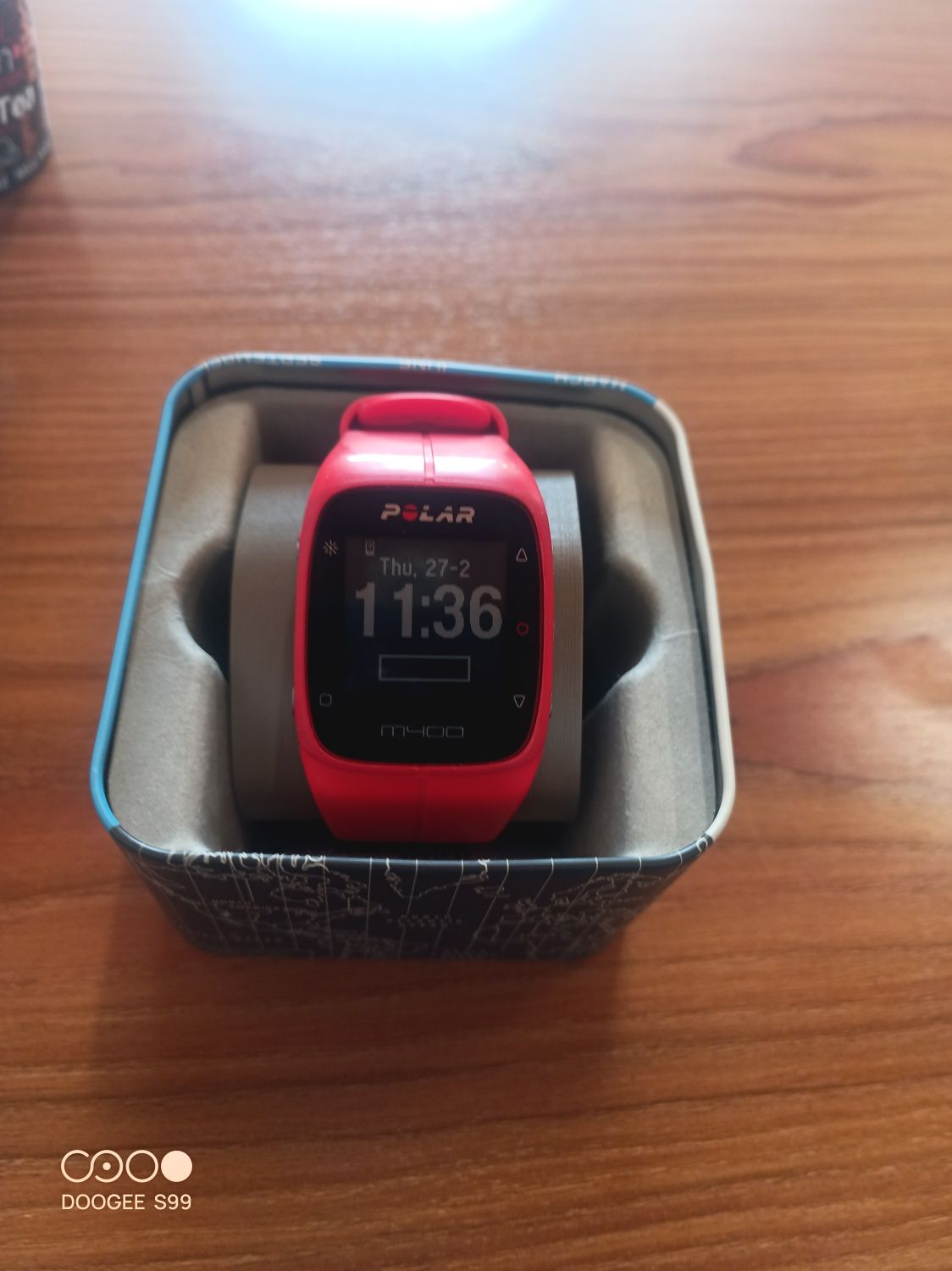 Фитнес часовник Polar M400