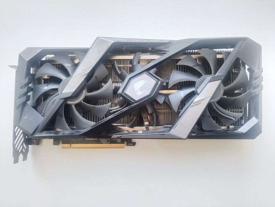 Видеокарта Gigabyte AORUS RTX 2070 super