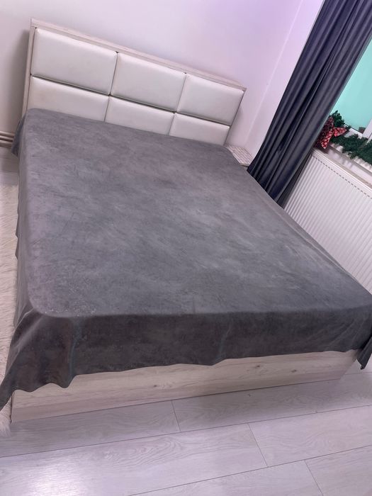 Pat dormitor Casa Rusu