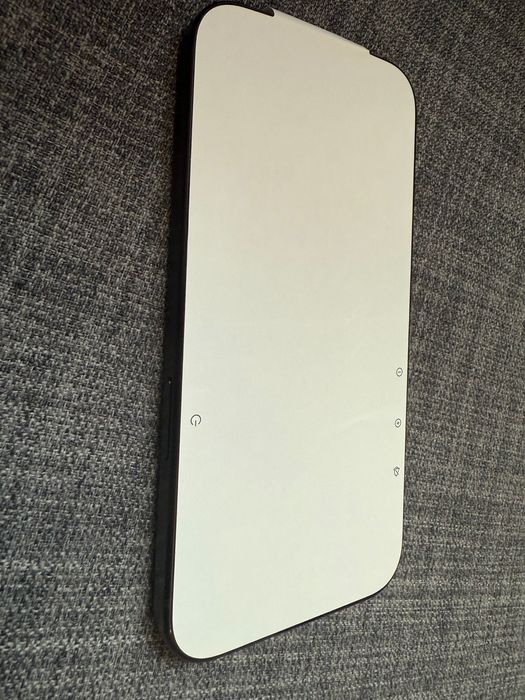 iPhone 15 256 g. Чисто нов