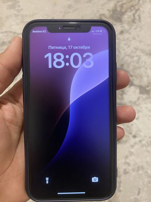 Продам айфон хр