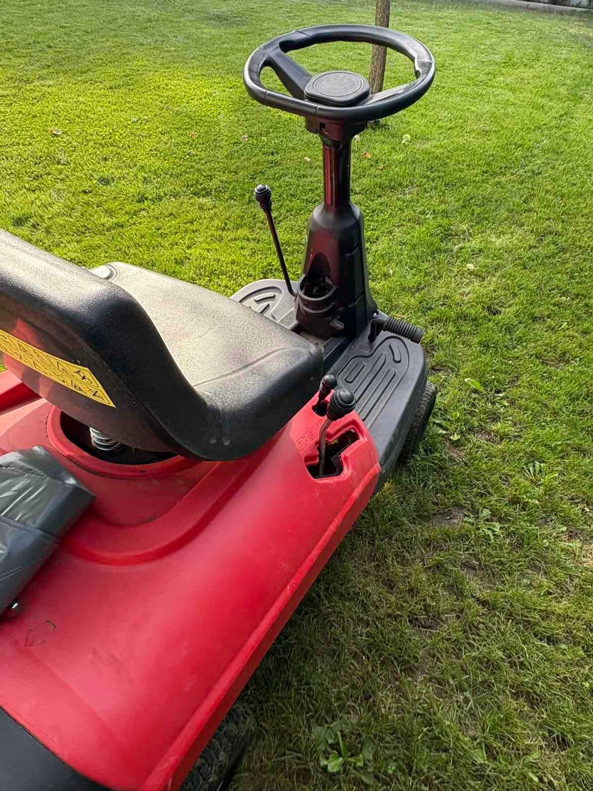 Бензинова тракторна косачка Raider RD-GLM16, 6.5 к.с., 61 см