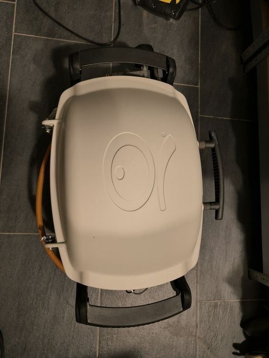 Gratar gaz Weber Q1000