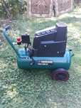 Compresor 24L nou Parkside