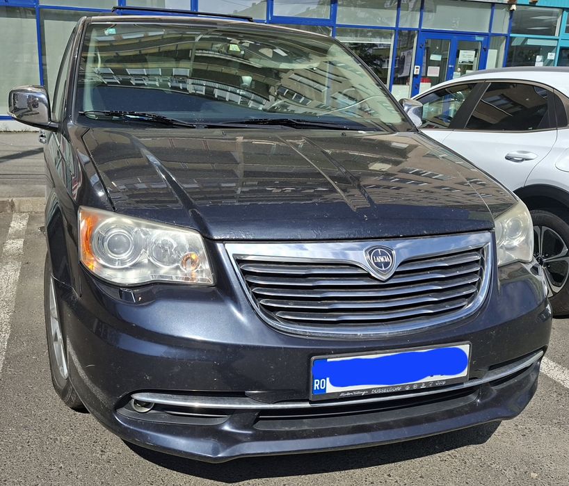 Lancia/ Chrysler Voyager