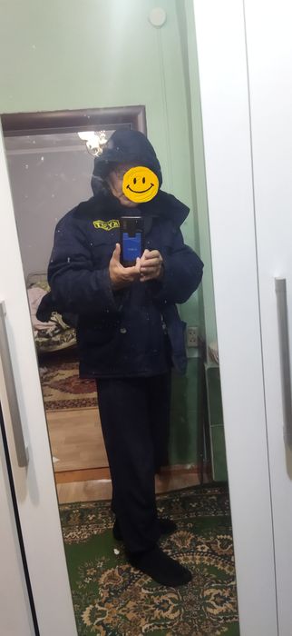 Куртка охранника и спец одежда красивый теплый