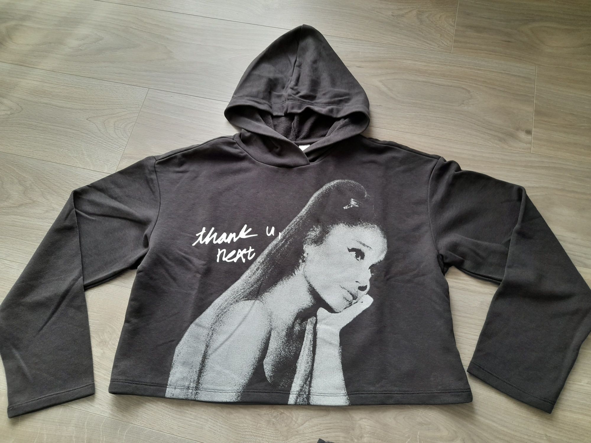 Hanorac Ariana Grande, 12-14 ani, H&M