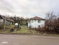 Casa 3 camere , beci , 3000 mp teren , la 12 km de Dej.