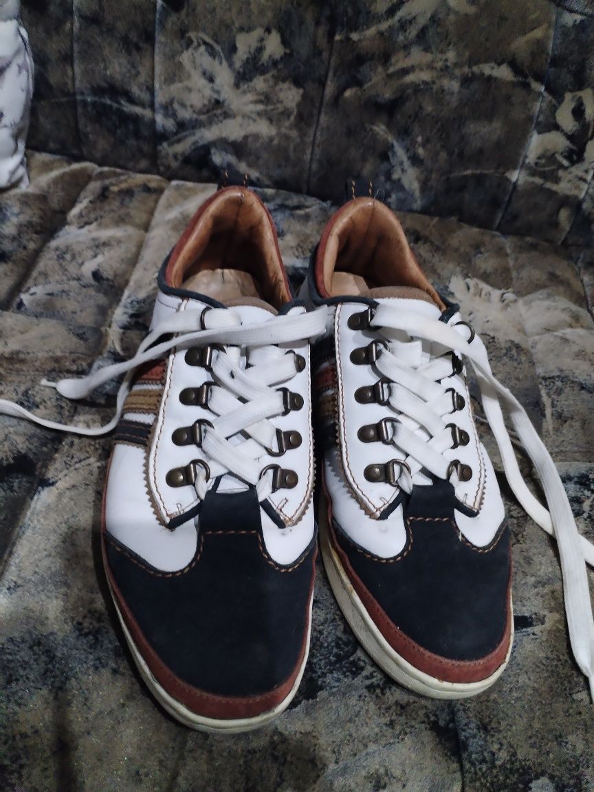 Încălțăminte bărbați Dsquared originale.