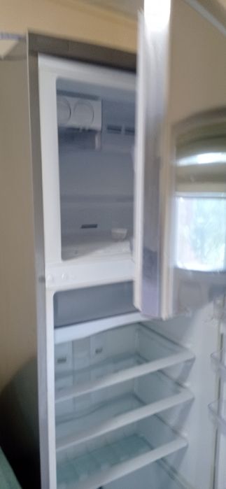 Frigider Ariston Hotpoint 410litri