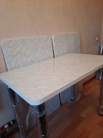 Продам Новые кухонные столы