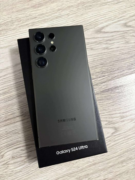 Vand Sau Schimb Samsung Galaxy S24 Ultra 5G Titanium Black 512Gb