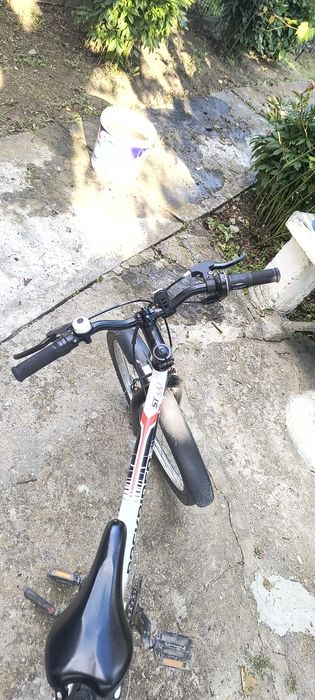 Vând urgent  rockrider st 100  complet funcțional