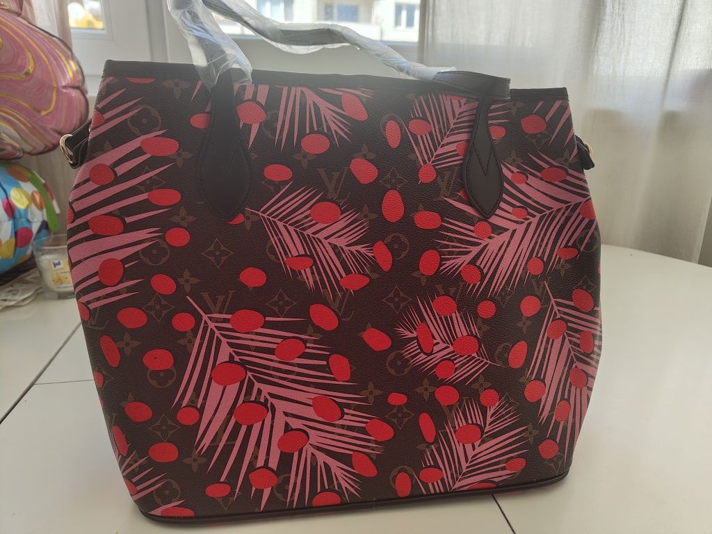 Чанта Louis Vuitton