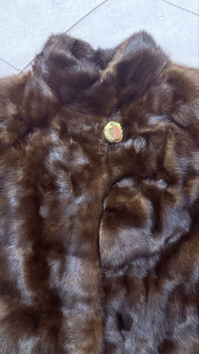 Продам шубы длинные