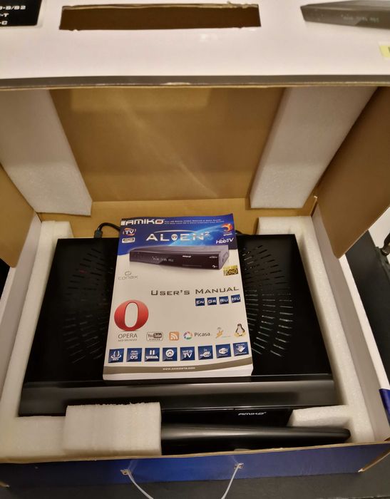 сателитен приемник amiko alien2 с хибриден тунер