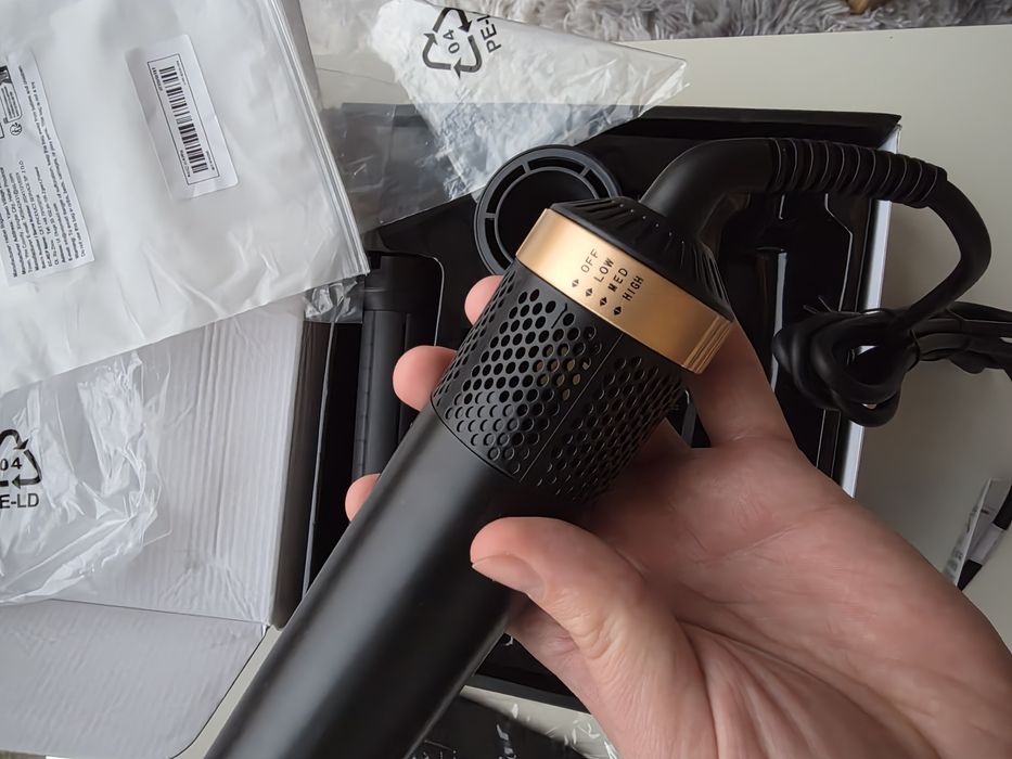 Uscător de păr 5 in 1, nou, ondulare, indreptare