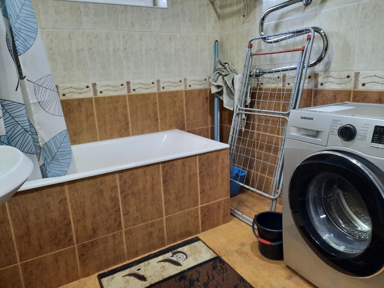 Талаба қизлар учун Чилонзор 8 кварталдан ижарага хонадон. 2 та қиз кк.