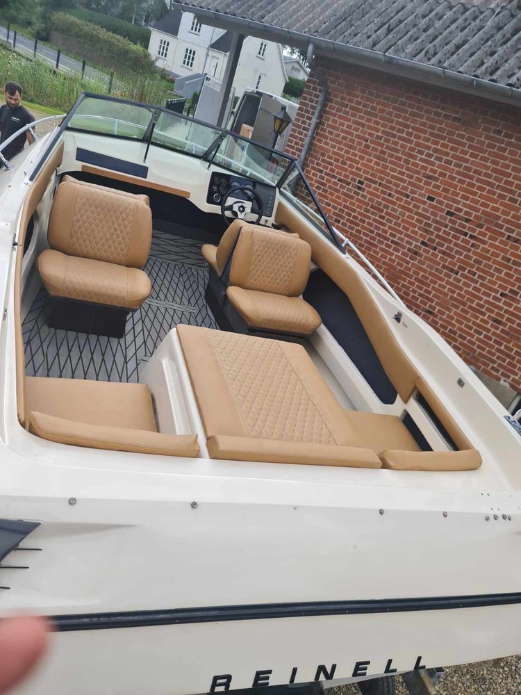 Barca reinell omc cobra 3.0 benzina 140 cai