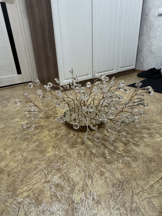 Продам люстру…..