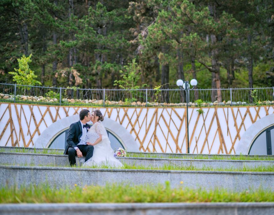 FOTO VIDEO EVENIMENTE - Oglinda Magica, macara, drona, albume digitale