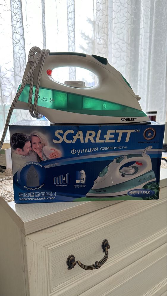 Утюг scarlett