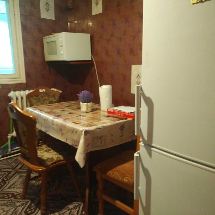 Direct proprietar: Inchiriez Apt 2 camere Nicolina BRD
