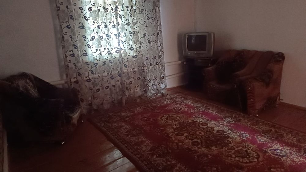 Сдается дом + времянка . Сдается вместе.