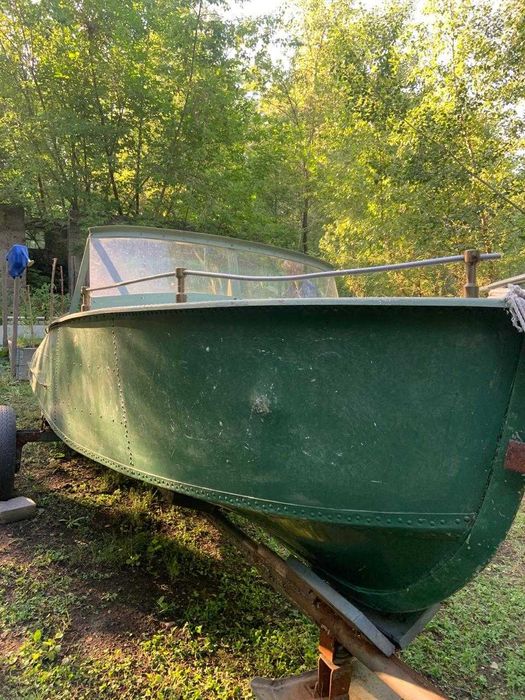 продам лодку Казанка