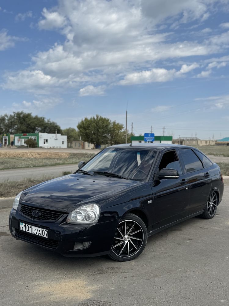 Обменяю на  R15..