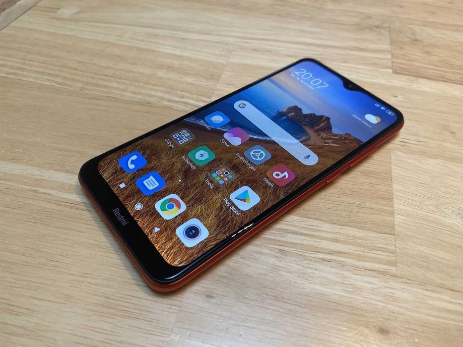 Смартфон Xiaomi Redmi 8A, 6.22", 12MP, 64GB, 5000 mAh, Червен