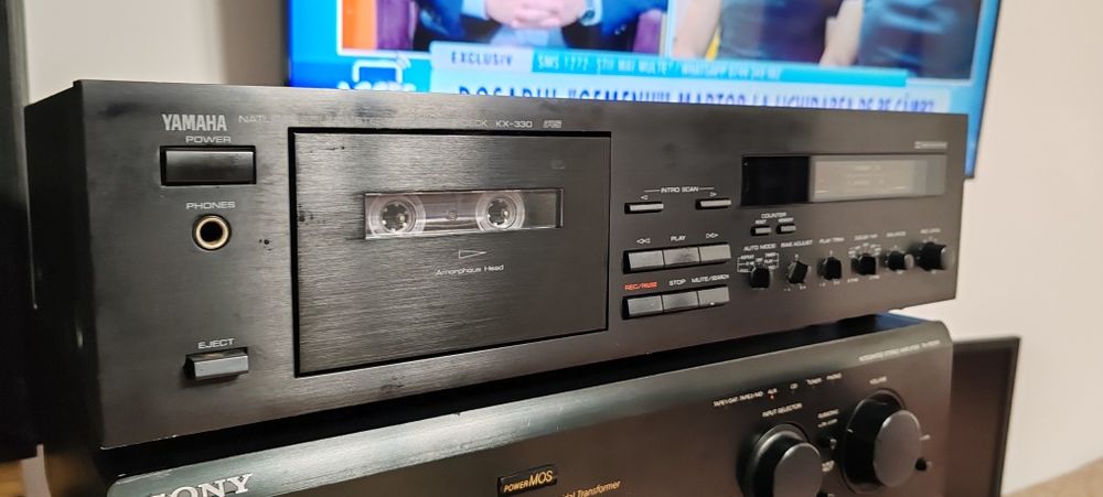Casetofon deck Yamaha KX 330