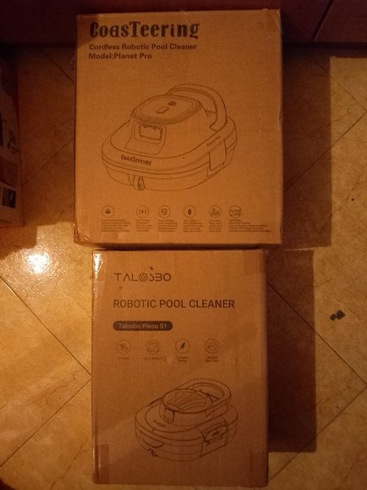 Робот за почистване на басейн