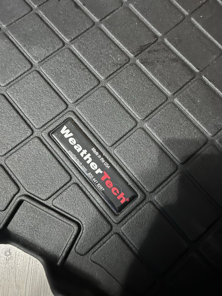 Гумена стелка за багажник Nissan 370z WeatherTech