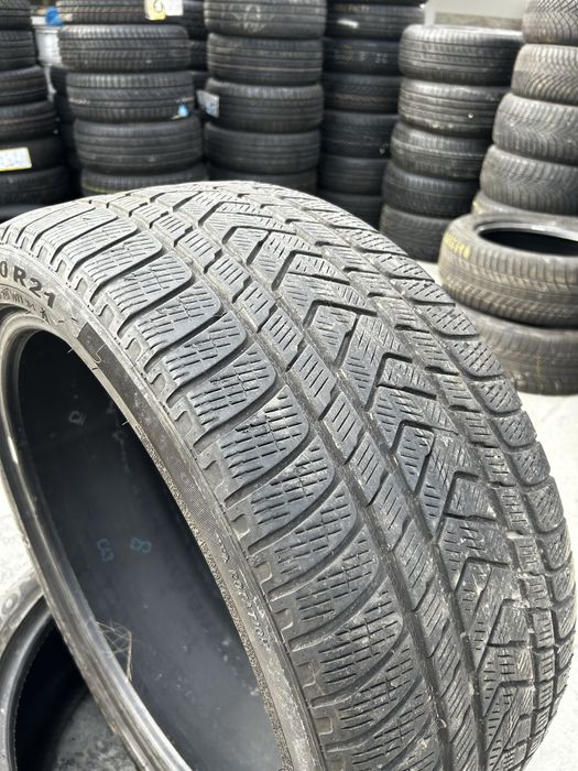 4бр Гуми зимни 305/35R21 275/40R21