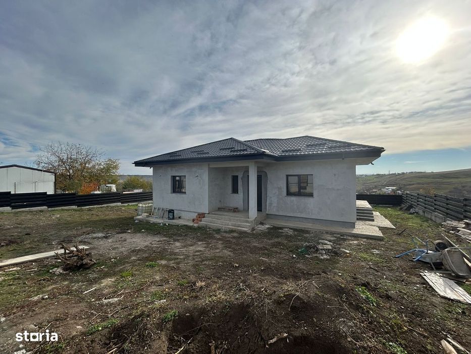 Casa - Letcani (Cogeasca)