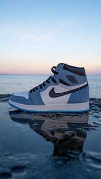 Jordan 1 Retro High University Blue