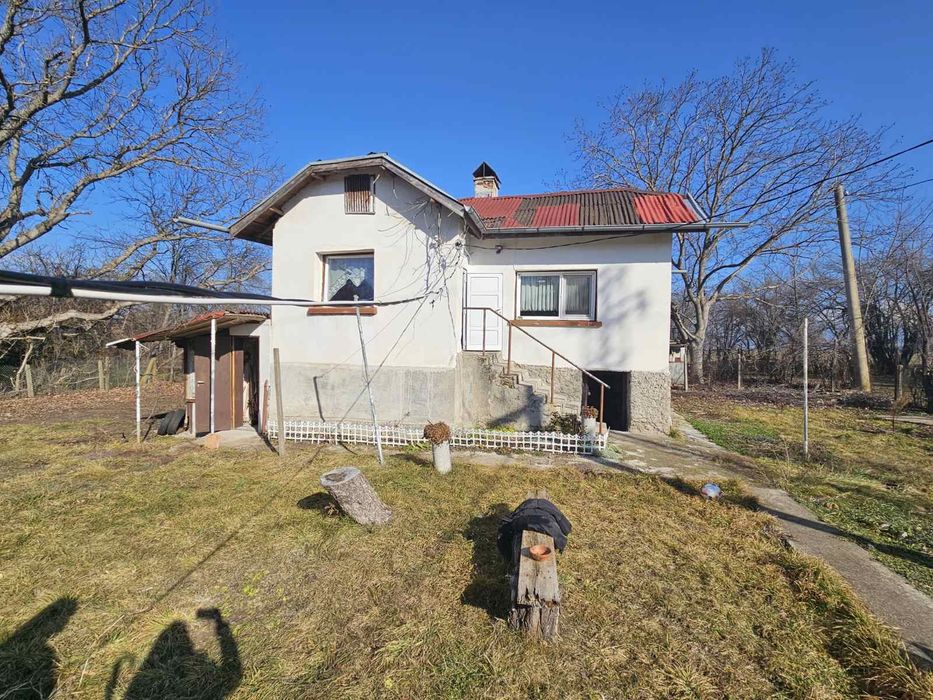 Продава се Къща в с. Жедна, Област Перник - 60 кв.м за 612 €/кв.м - Снимка #3