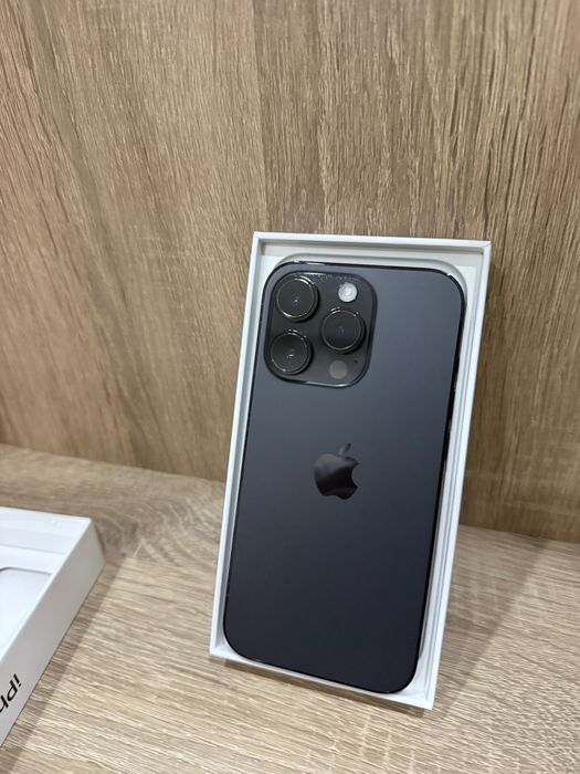 Продавам iPhone 14 Pro