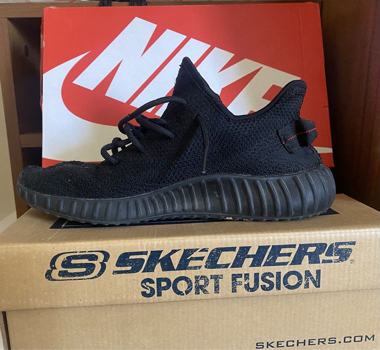 2 anunturi: Yeezy Sply 350 si Converse X Marks The Spot