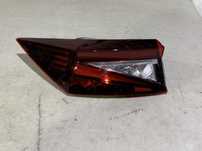 Lampa stop stanga pe aripa, Skoda Enyaq, 2021, 2022, 2023, 2024, cod origine OE 5LA945207A.